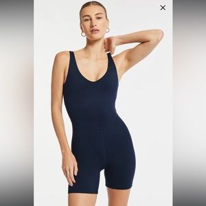 Bandier V-Neck Tempo Short Catsuit XS